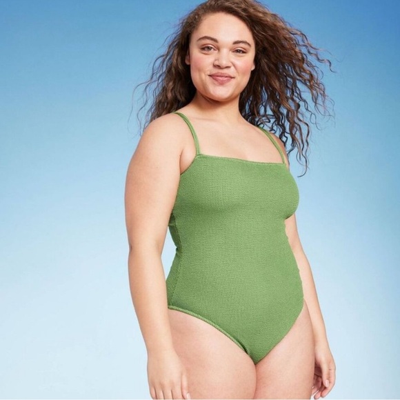 Shade & Shore - Women's Pucker Textured Medium Coverage One Piece Green M - Picture 3 of 9